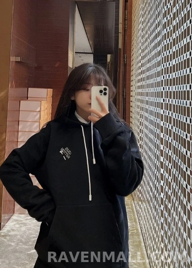루이비통 루이비통 자수 후드티 상세 이미지