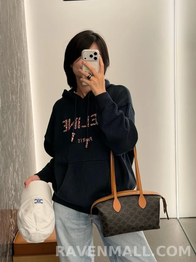 셀린느 셀린느 패턴 로고 후드티 상세 이미지