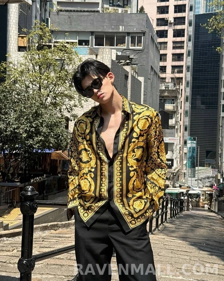 베르사체 베르사체 블랙골드 바로크 긴팔 티셔츠 상세 이미지