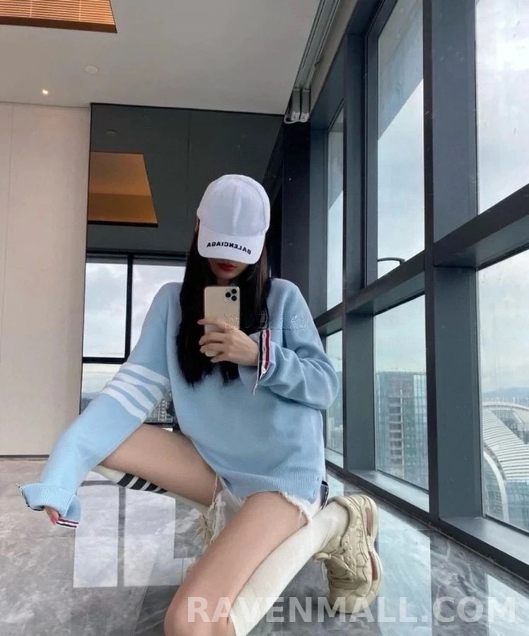 톰브라운 톰브라운 4바 크루넥 니트 상세 이미지