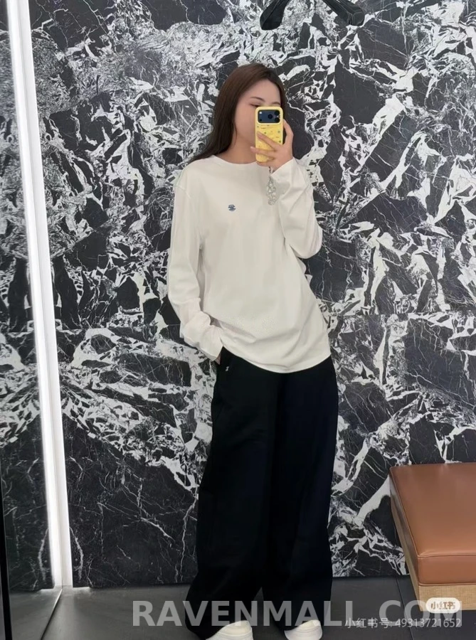 셀린느 셀린느 리브드 트리옹프 자수 긴팔 티셔츠 상세 이미지