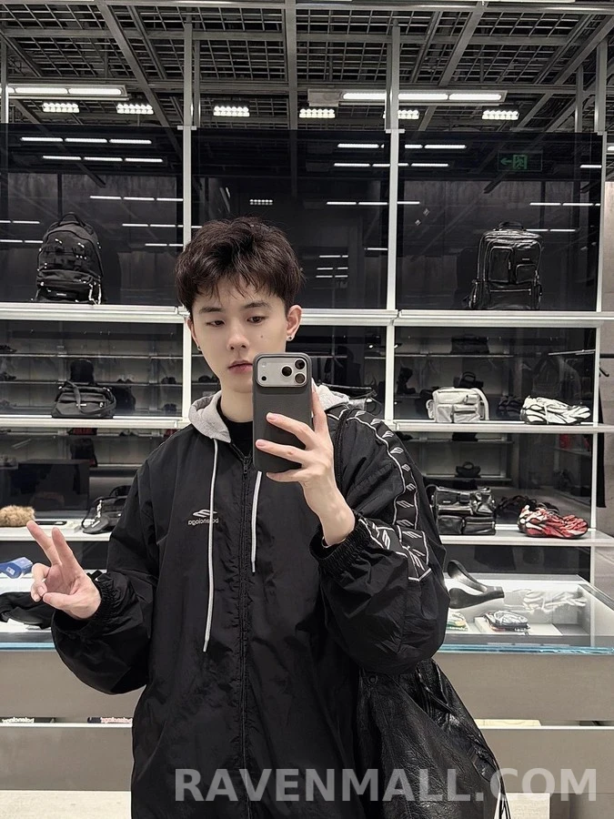 발렌시아가 발렌시아가 BLCG 로고 테이프 후드 자켓 상세 이미지