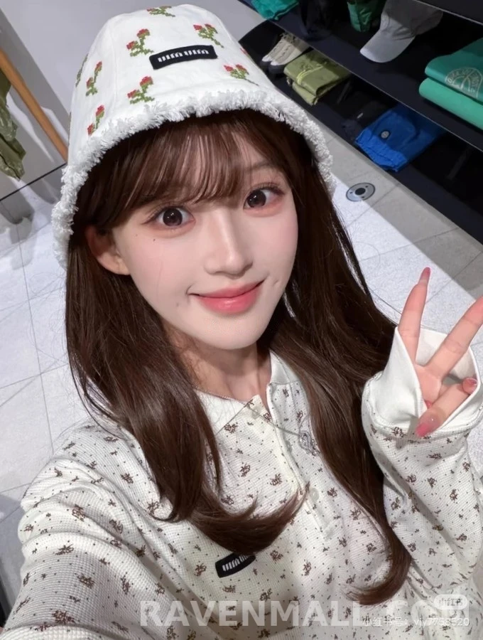 미우미우 미우미우 플라워 와플 폴로 긴팔 티셔츠 상세 이미지