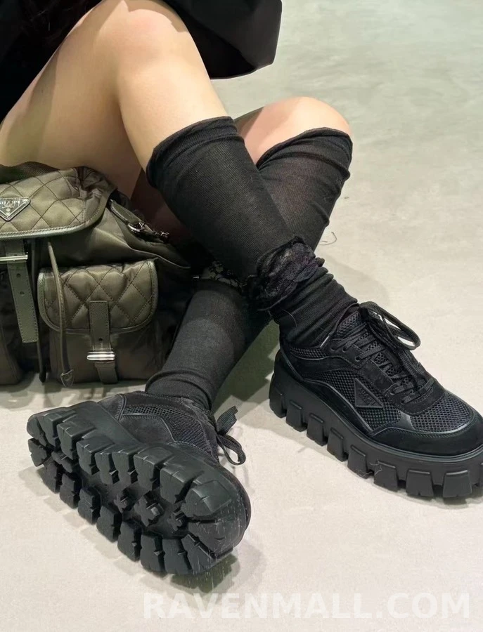 프라다 프라다 메시 청키 스니커즈 상세 이미지