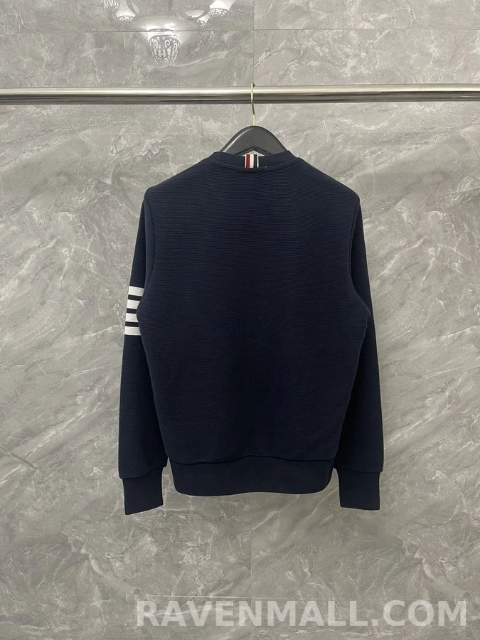 톰브라운 톰브라운 스트라이프 맨투맨 상세 이미지