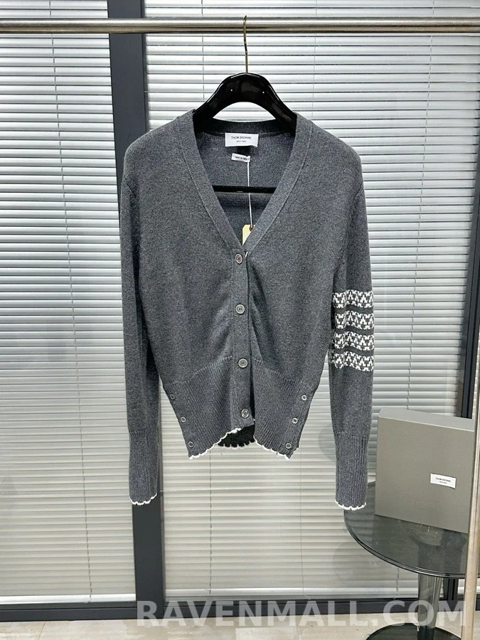 톰브라운 톰브라운 패턴 슬리브 니트 가디건 상세 이미지