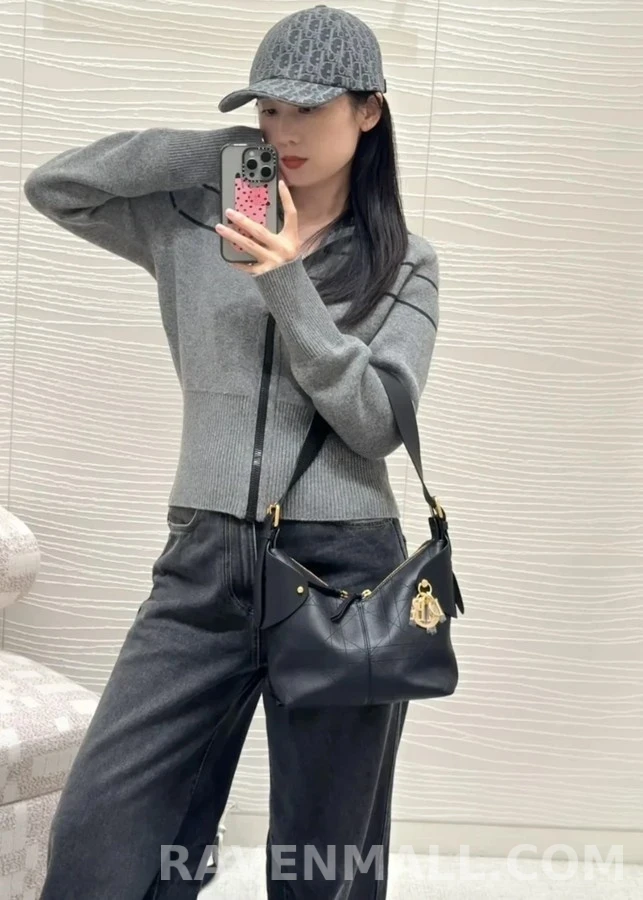 디올 디올 Oblique 스트라이프 양면 가디건 상세 이미지