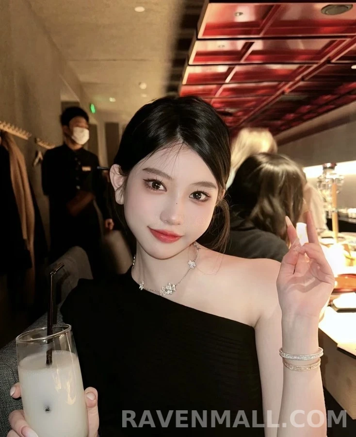 반클리프 아펠 반 클리프 아펠 페를리 비즈 다이아몬드 뱅글 상세 이미지