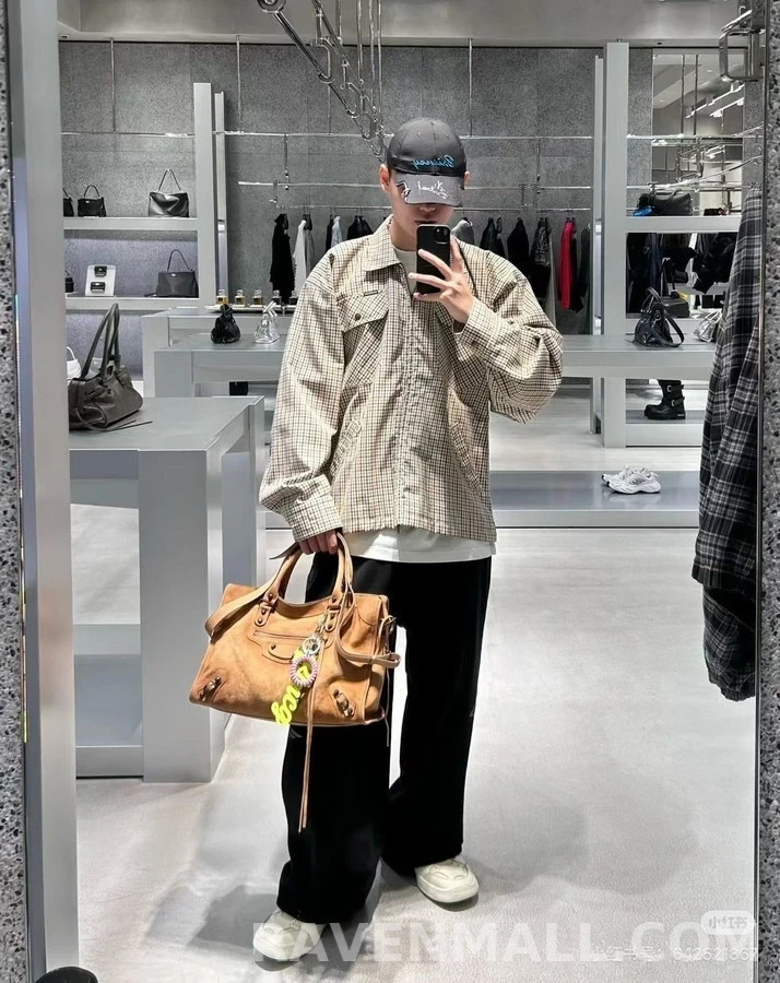 발렌시아가 발렌시아가 체크 패턴 집업 셔츠 상세 이미지