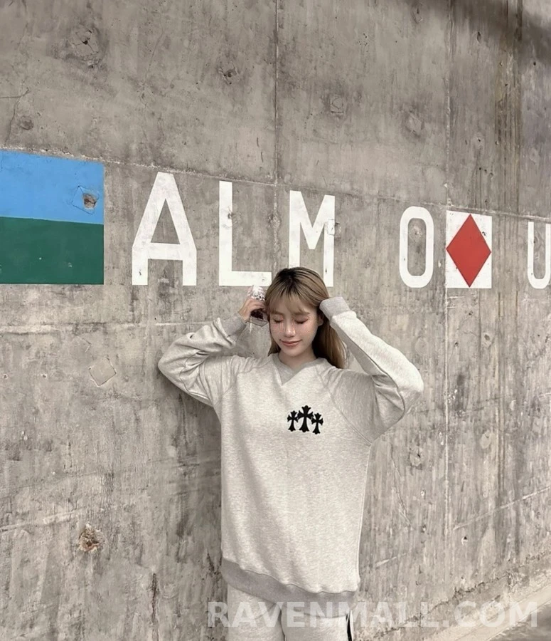 크롬하츠 크롬하츠 크로스 로고 맨투맨 상세 이미지