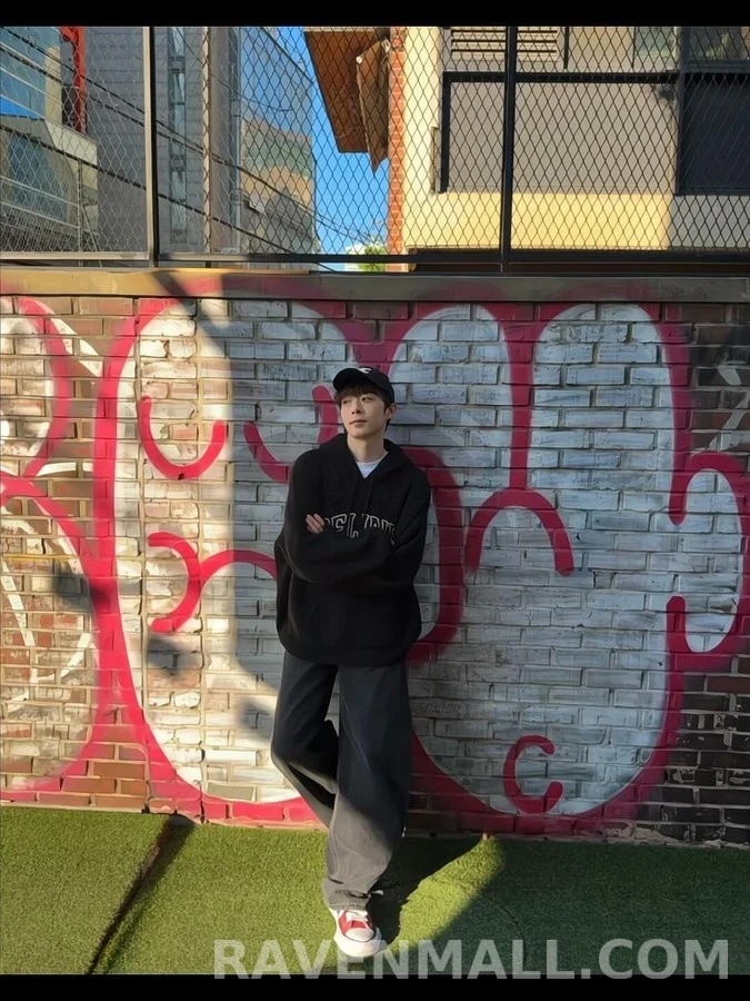 셀린느 셀린느 레터링 후드 니트 상세 이미지