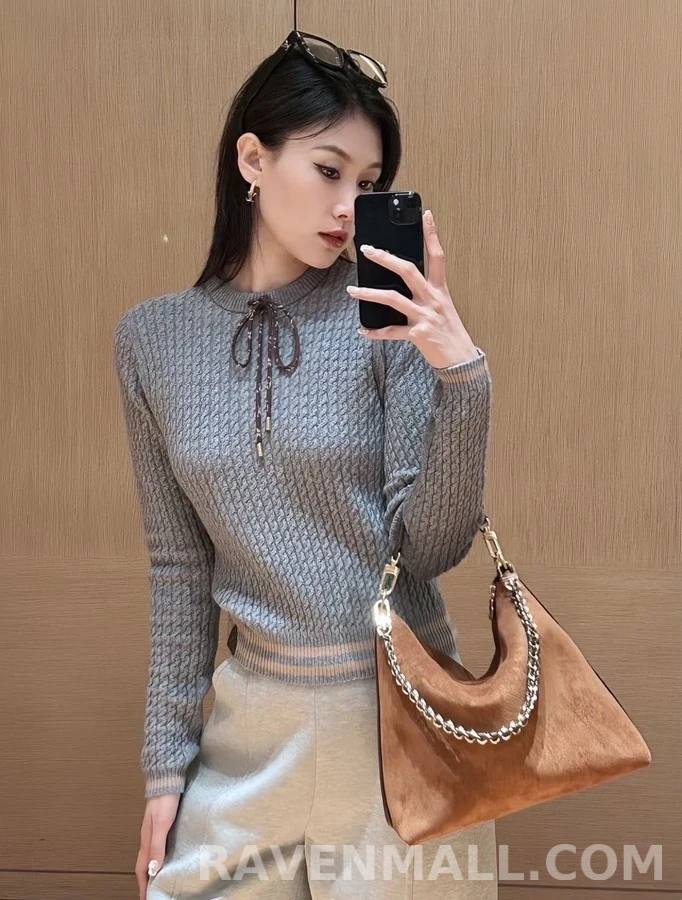 루이비통 루이비통 골지 배색 스트라이프 드로스트링 니트 상세 이미지