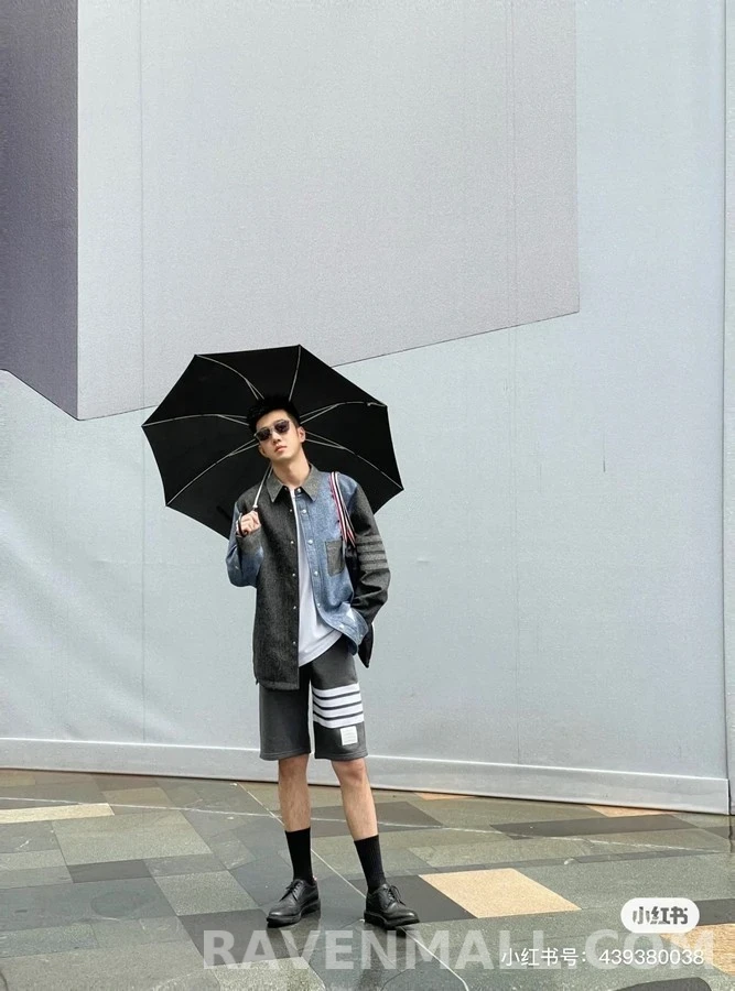 톰브라운 톰브라운 투톤 사선 스트라이프 셔츠 상세 이미지