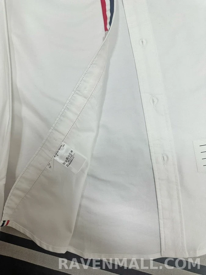 톰브라운 톰브라운 트리컬러 버튼다운 셔츠 상세 이미지