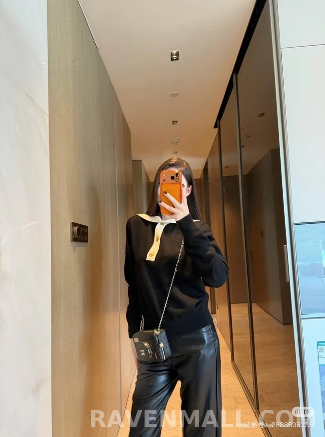 샤넬 샤넬 세일러 칼라 배색 니트 상세 이미지