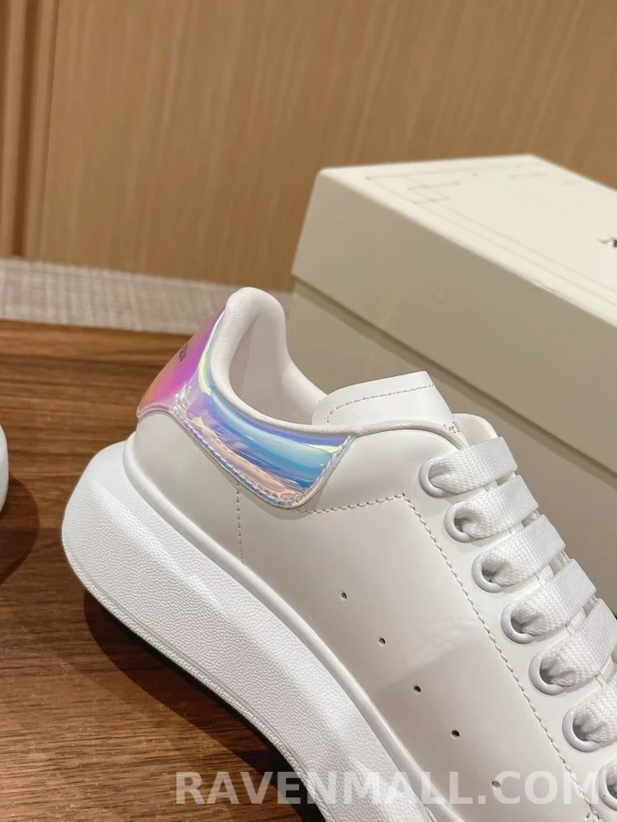 알렉산더 맥퀸 알렉산더 맥퀸 이리데슨트 탭 스니커즈 상세 이미지