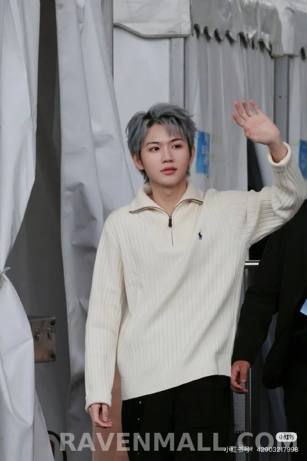 폴로 랄프 로렌 폴로 랄프 로렌 립 하프 집업 니트 상세 이미지