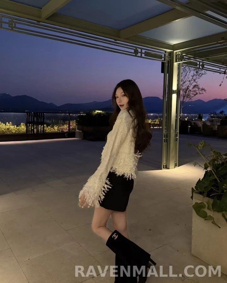샤넬 샤넬 진주 로고 스웨이드 부츠 상세 이미지