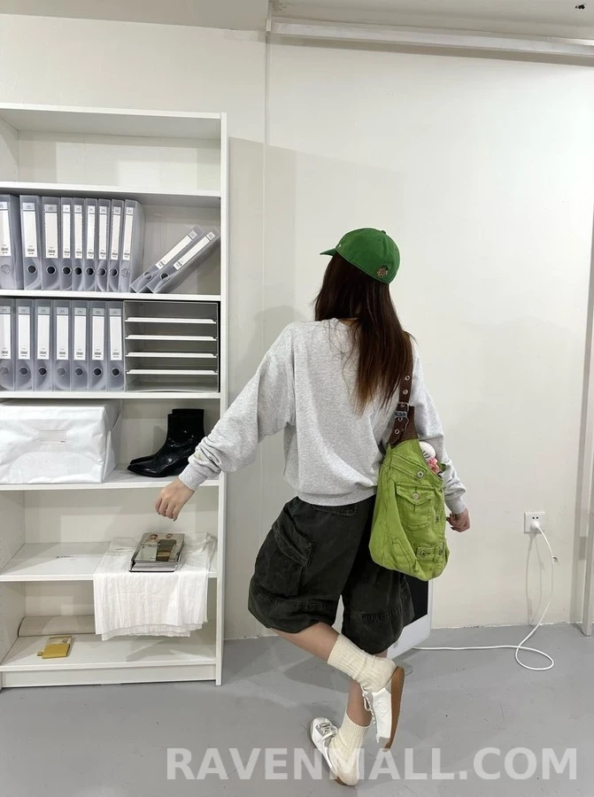 셀린느 셀린느 아치 로고 맨투맨 상세 이미지