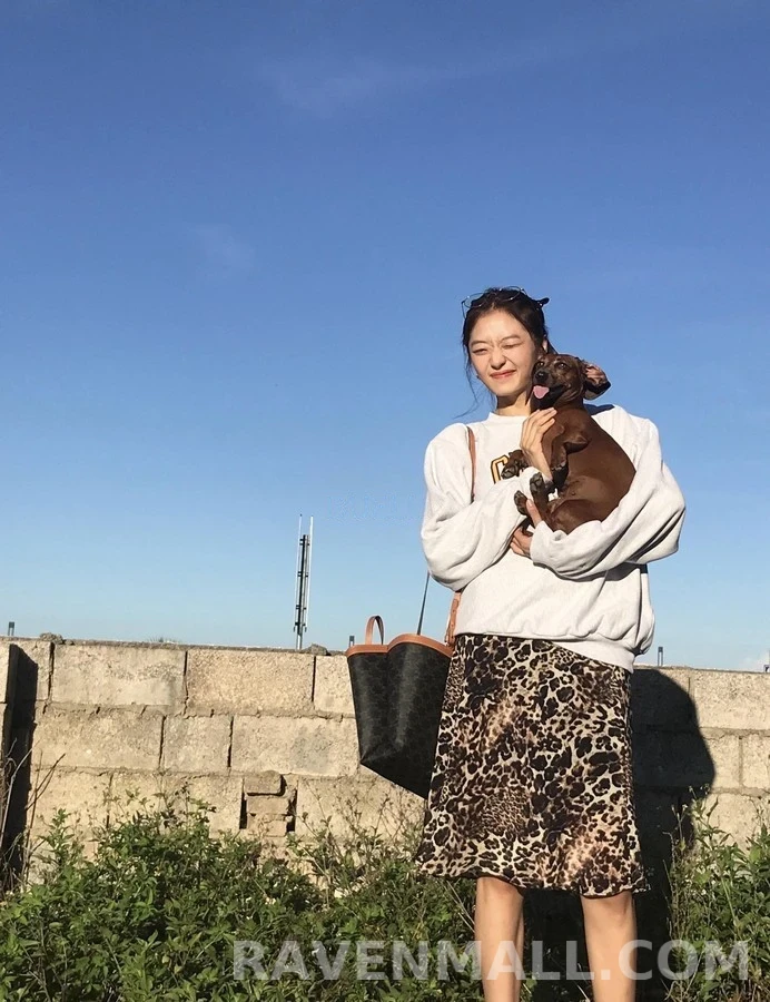 셀린느 셀린느 아치 로고 맨투맨 상세 이미지