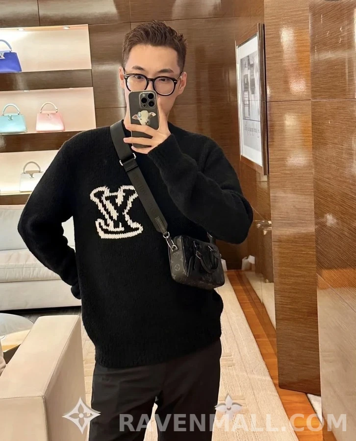 루이비통 루이비통 빅 로고 테디 니트 상세 이미지