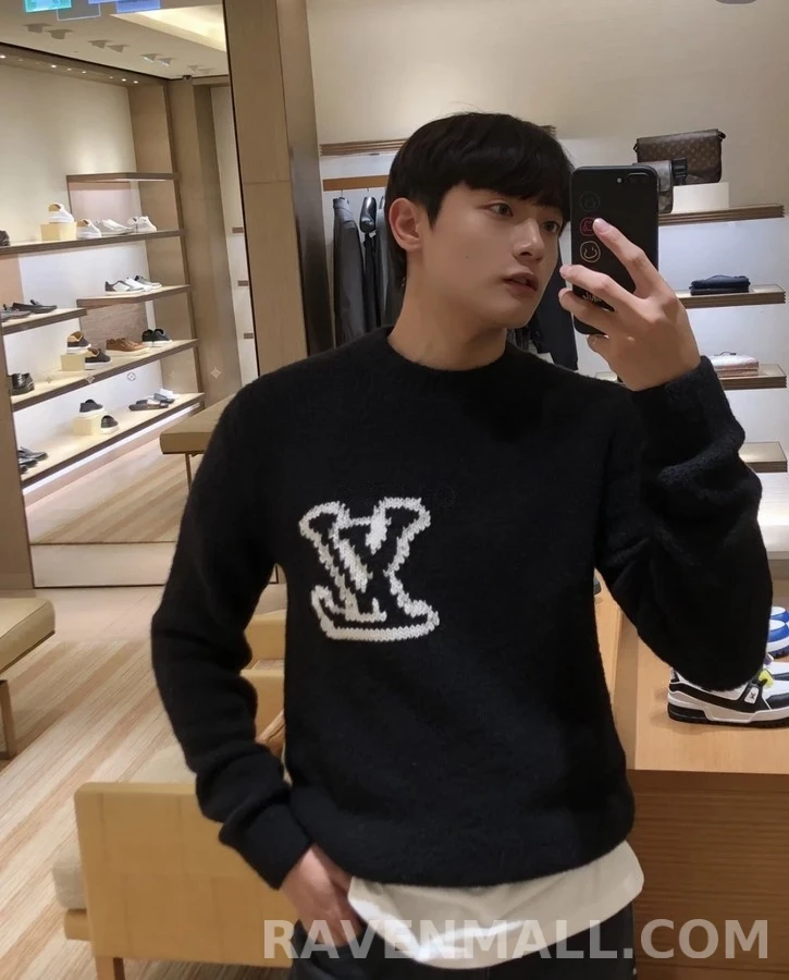 루이비통 루이비통 빅 로고 테디 니트 상세 이미지