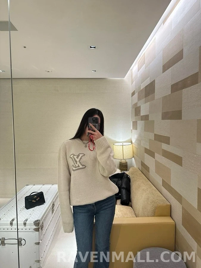 루이비통 루이비통 미러 로고 인타르시아 니트 상세 이미지