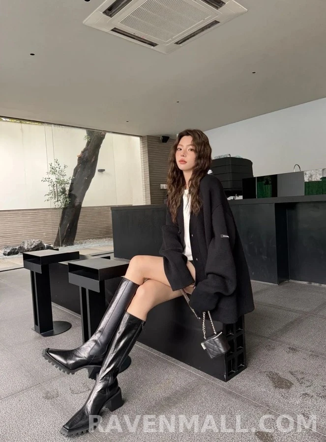 발렌시아가 발렌시아가 슬리브 패치 가디건 상세 이미지