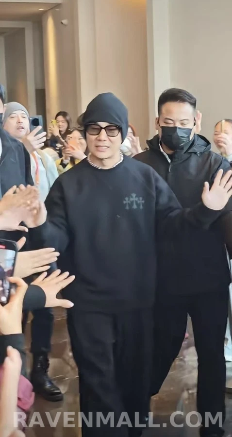 크롬하츠 크롬하츠 쓰리 크로스 맨투맨 상세 이미지