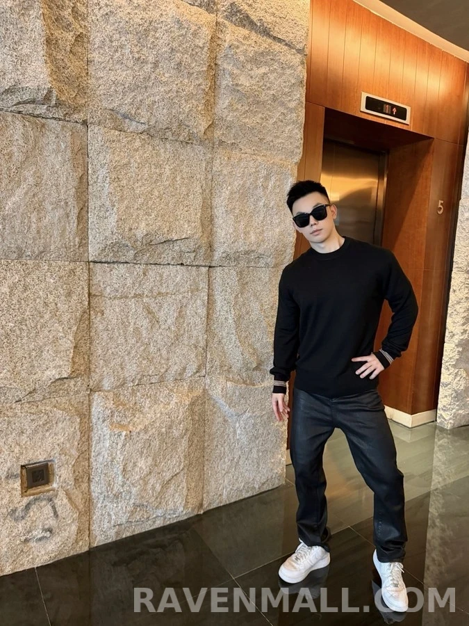 버버리 버버리 체크 스트라이프 니트 상세 이미지