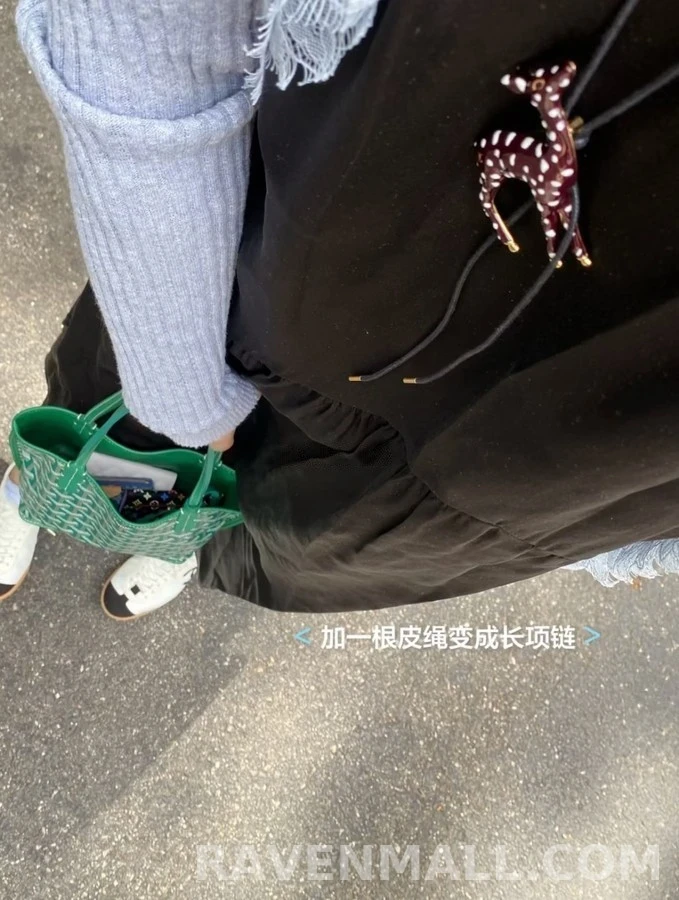 샤넬 샤넬 스팟 사슴 에나멜 브로치 상세 이미지
