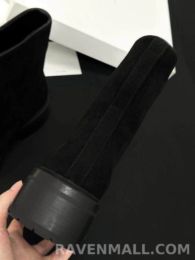 더로우 더로우 스웨이드 전면 지퍼 앵클 부츠 상세 이미지