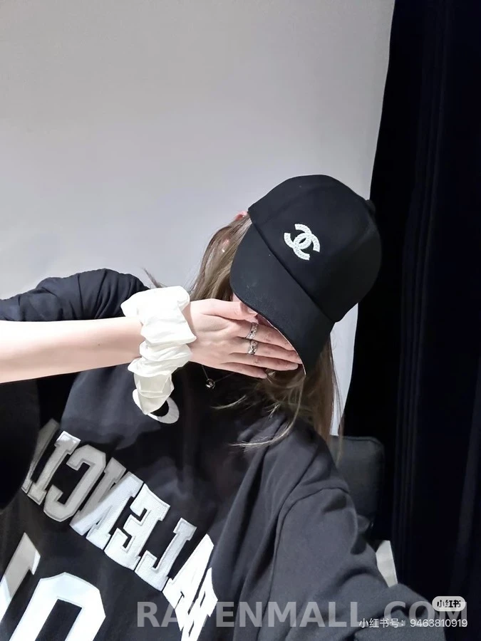 샤넬 샤넬 더블 C 로고 볼캡 상세 이미지