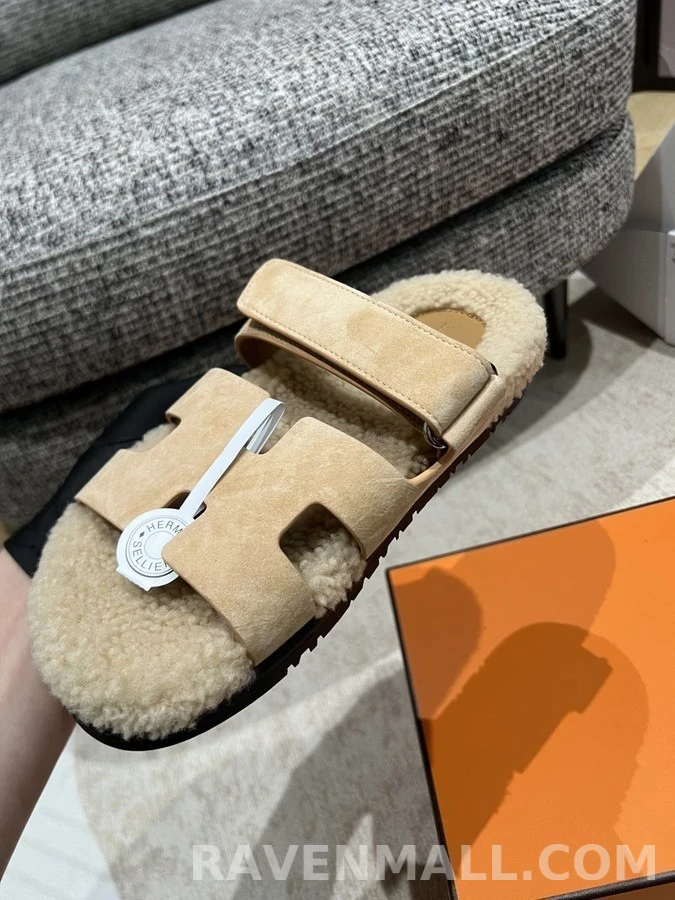 에르메스 에르메스 H 로고 스웨이드 퍼 슬라이드 상세 이미지