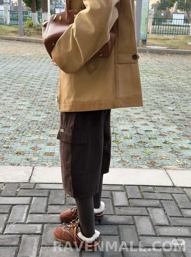 미우미우 미우미우 스웨이드 양털 GAT 스니커즈 상세 이미지