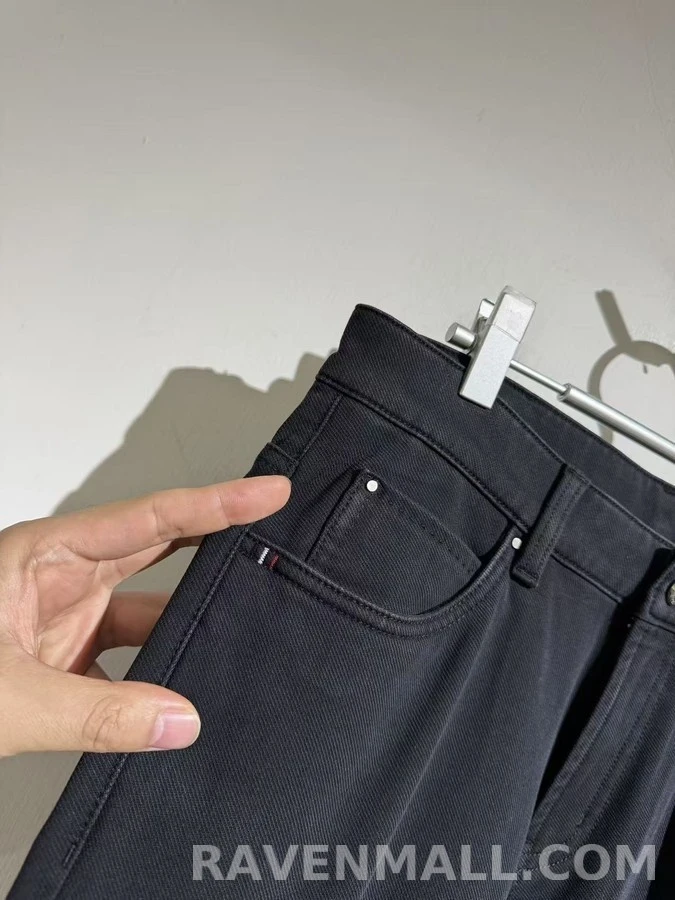 몽클레어 몽클레어 모노그램 자수 스트레이트 데님 팬츠 상세 이미지