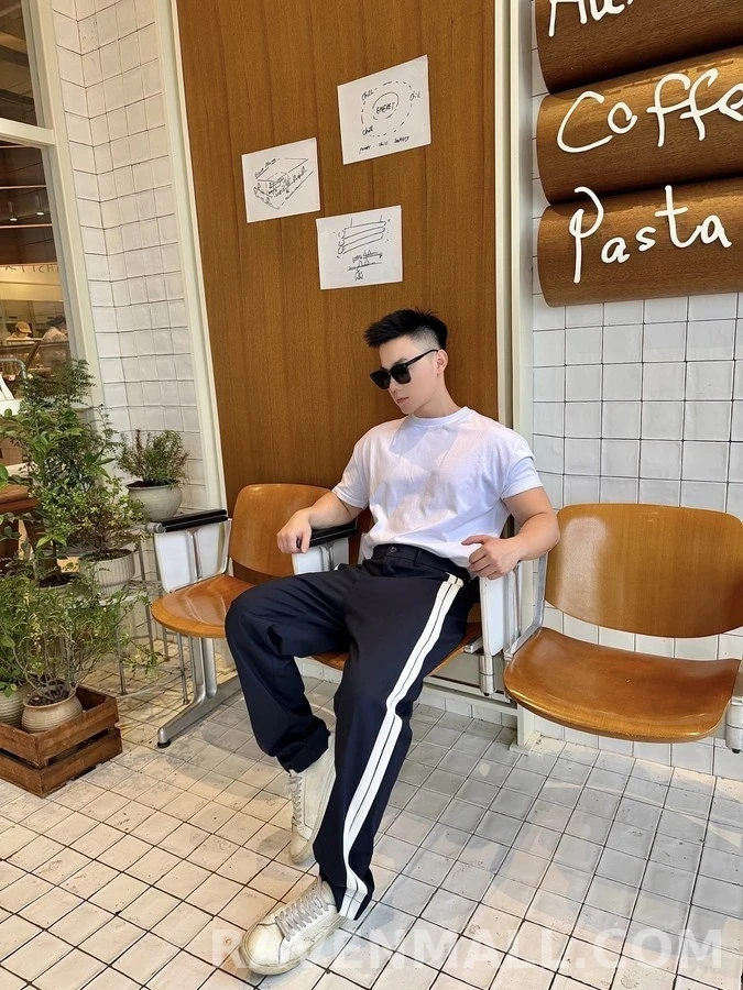 몽클레어 몽클레어 로고 스트라이프 드로스트링 팬츠 상세 이미지