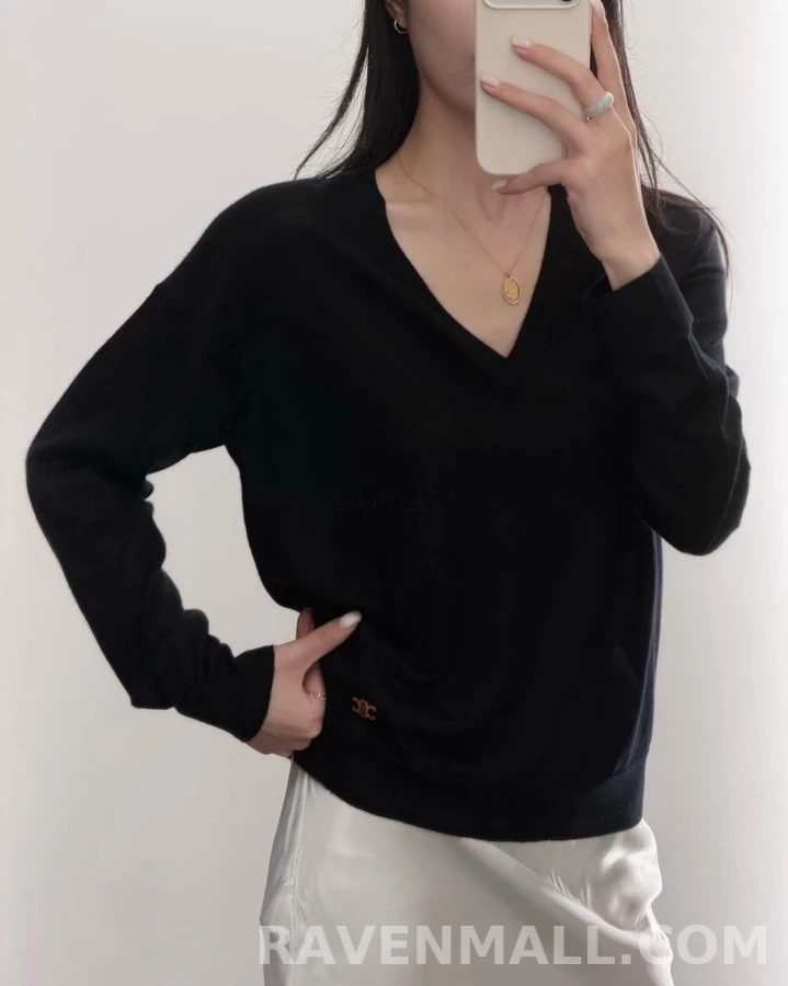 셀린느 셀린느 트리옹프 오벌 펜던트 목걸이 상세 이미지