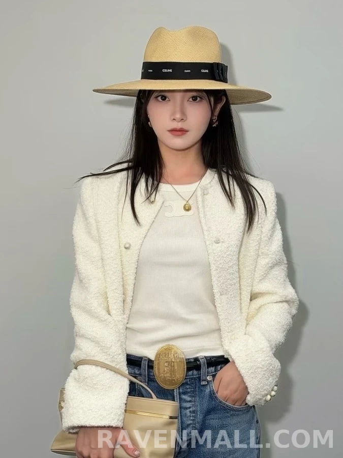 셀린느 셀린느 트리옹프 오벌 펜던트 목걸이 상세 이미지