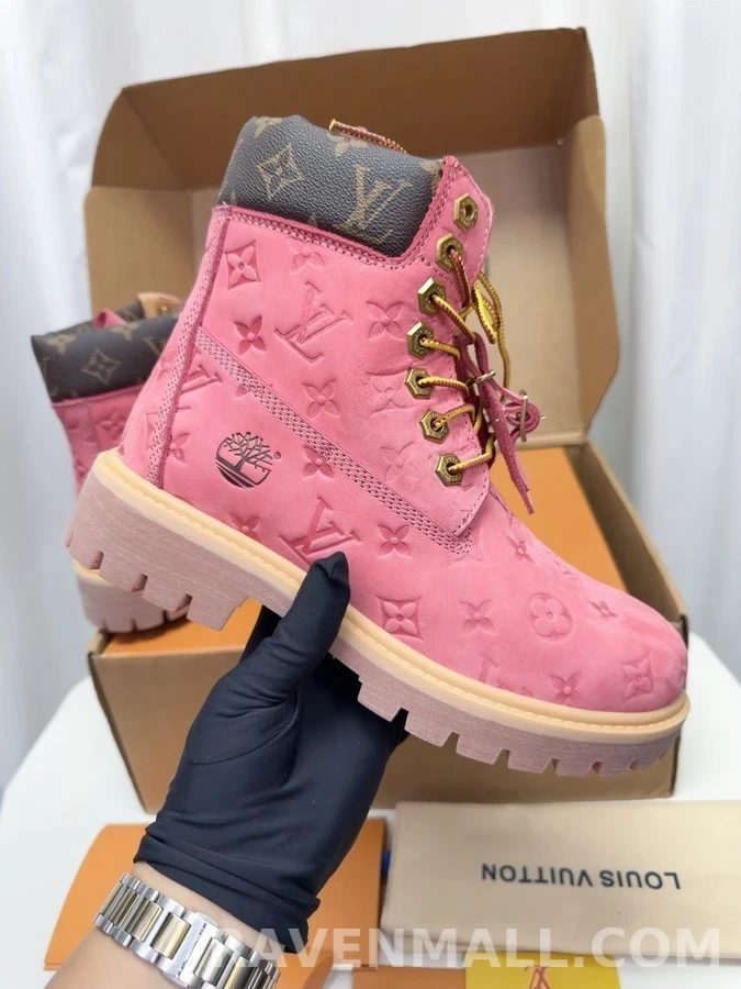 루이비통 루이비통 x Timberland 모노그램 앵클 부츠 상세 이미지