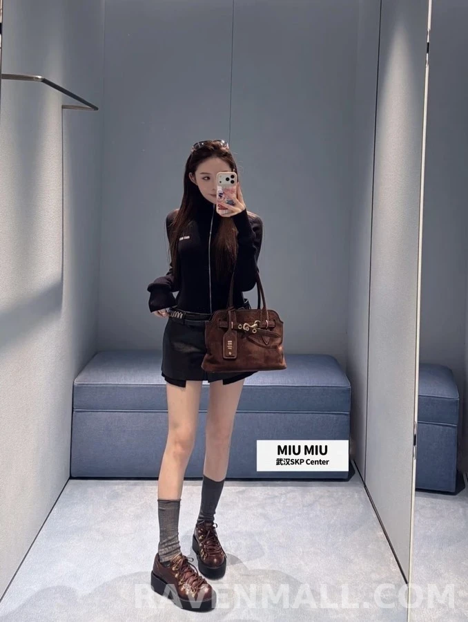 미우미우 미우미우 레트로 플랫폼 레이스업 슈즈 상세 이미지