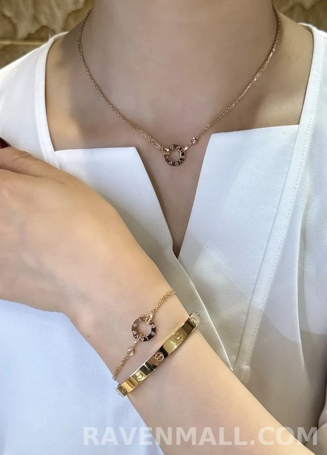 까르띠에 까르띠에 러브 오픈워크 사파이어 목걸이 상세 이미지