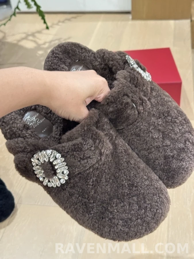 로저 비비에 로저비비에 수술 양모 버클 슬리퍼 상세 이미지