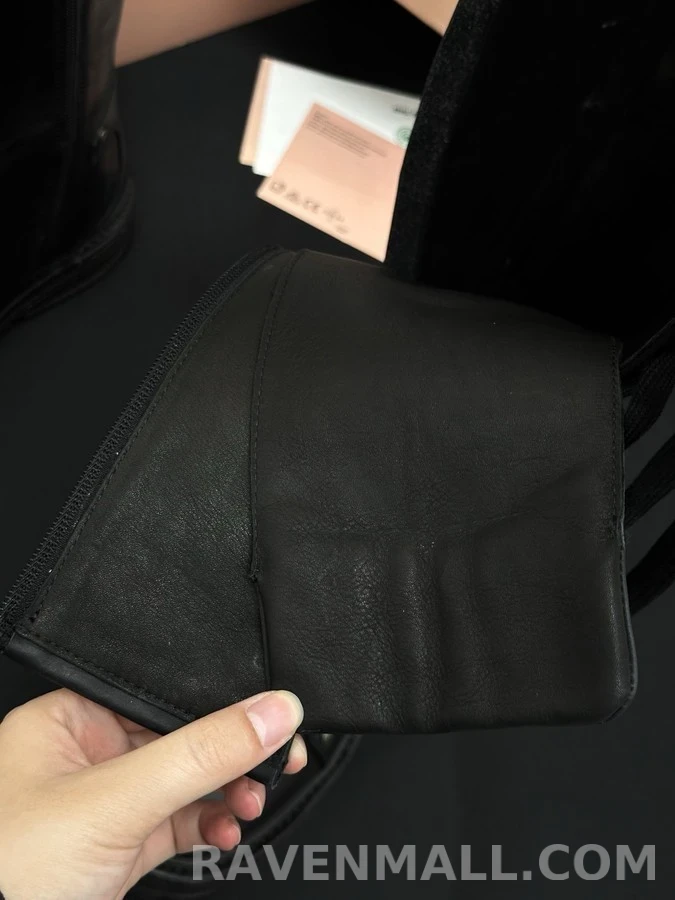 미우미우 미우미우 레이스업 롱 워커 부츠 상세 이미지