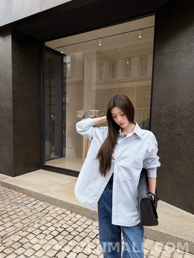 샤넬 샤넬 더블 C 자수 스트라이프 셔츠 상세 이미지