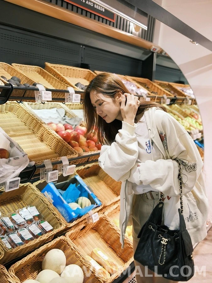 발렌시아가 발렌시아가 타투 그래픽 후드 집업 상세 이미지