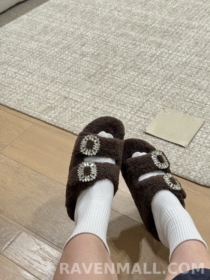 로저 비비에 로저비비에 테디 양털 크리스탈 버클 슬리퍼 상세 이미지
