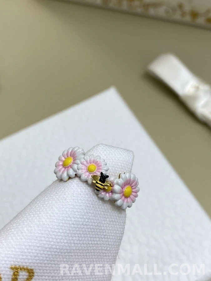 디올 디올 데이지 꿀벌 반지 상세 이미지