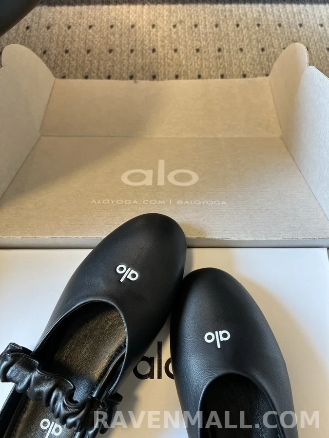 살로몬 살로몬 주름 스트랩 뮬 플랫 상세 이미지