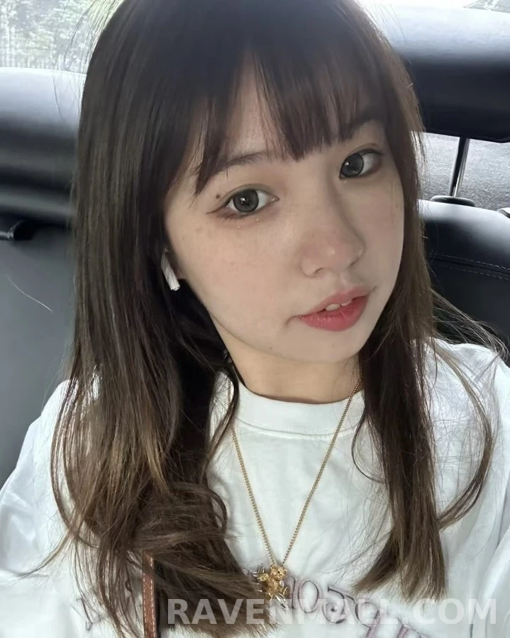 버버리 버버리 플라잉 베어 펜던트 목걸이 상세 이미지